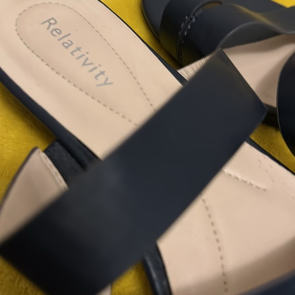 Relativity Black Women's Sandals - Picture 2 of 2